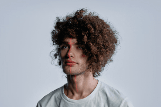 What Causes Frizzy Curly hair men